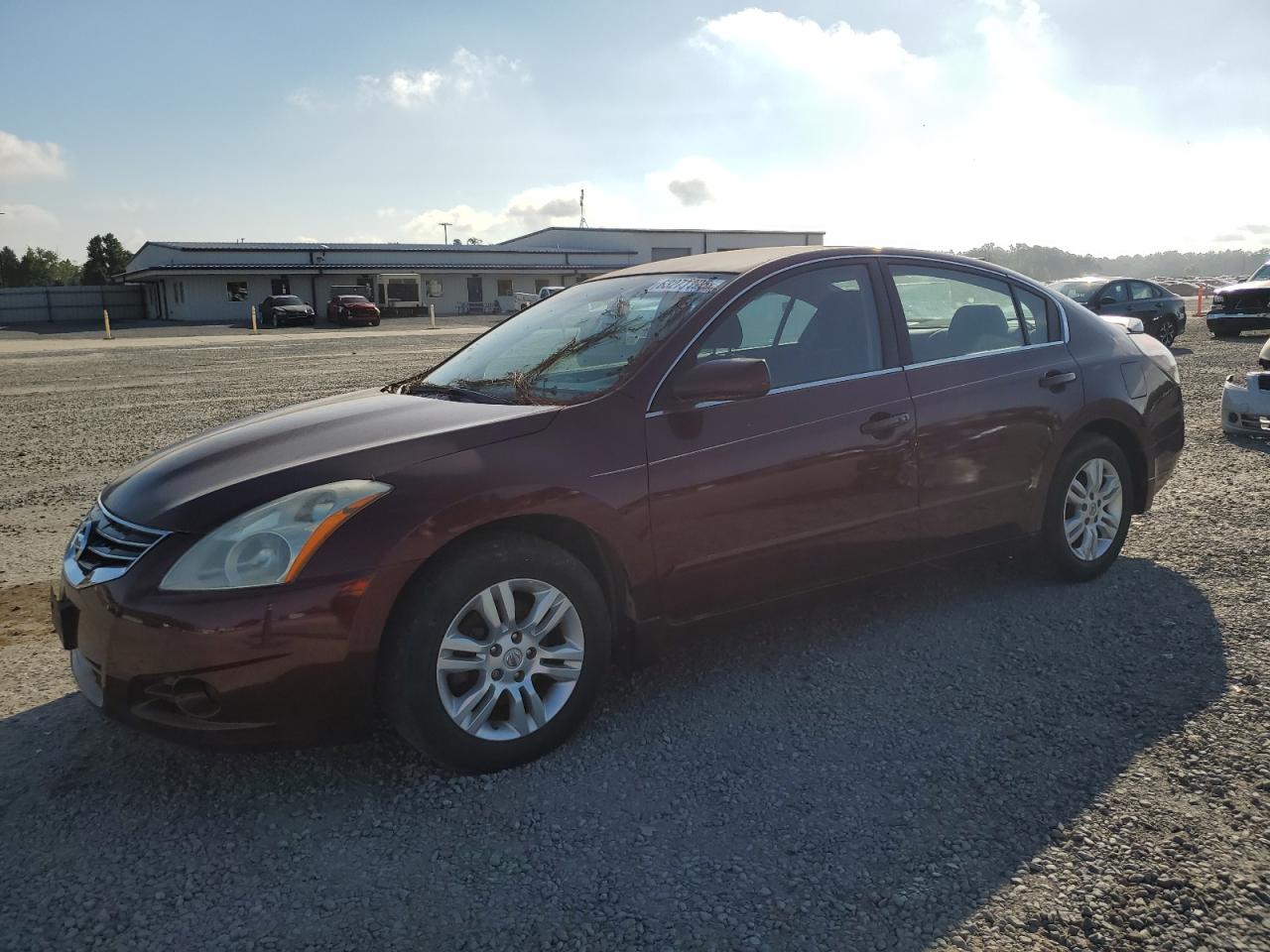 NISSAN ALTIMA BASE