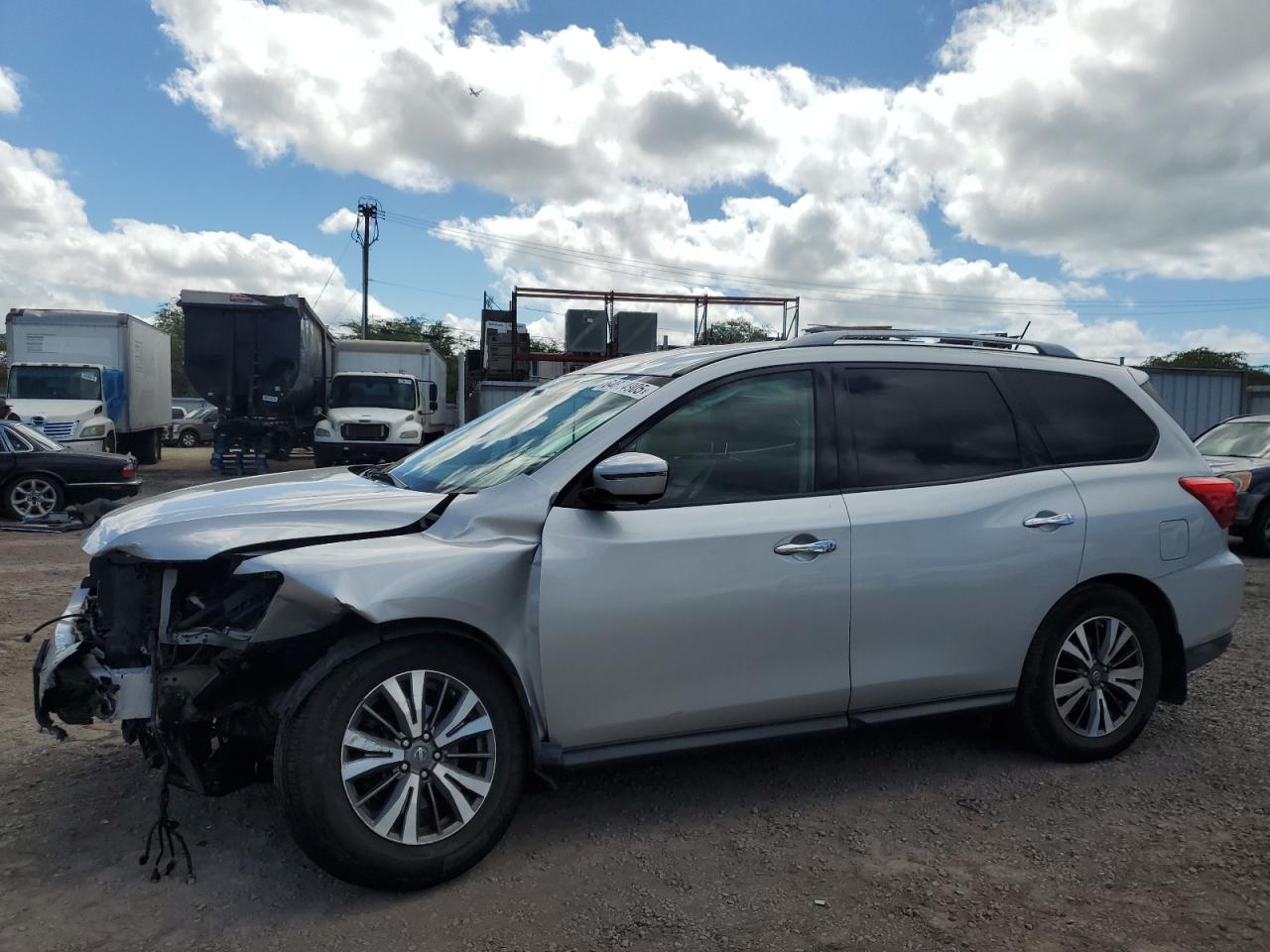 Lot #3255920812 2017 NISSAN PATHFINDER S