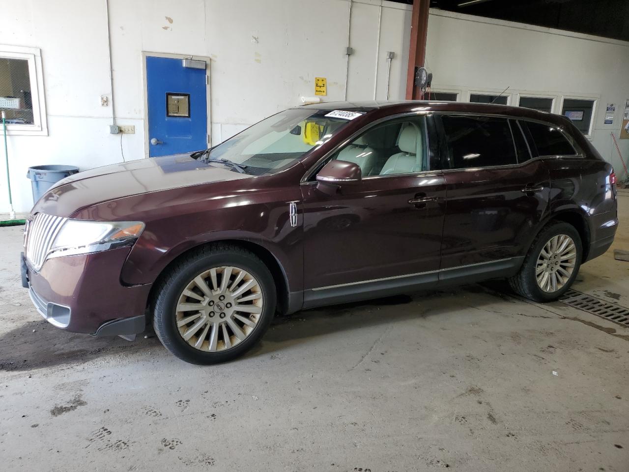 LINCOLN MKT
