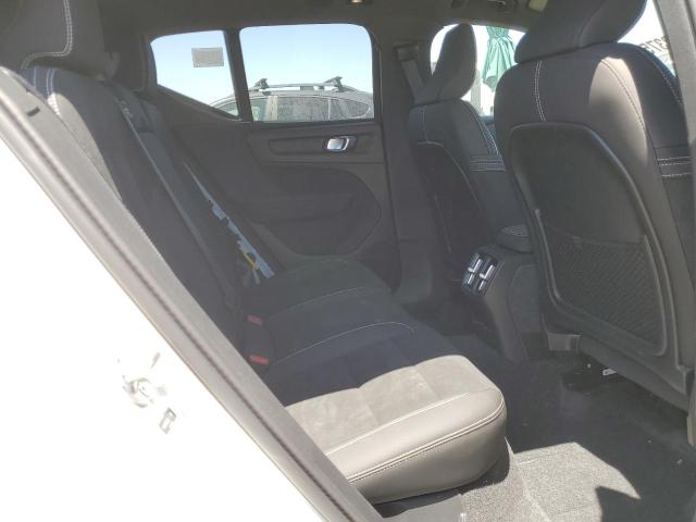 2024 VOLVO XC40 RECHA YV4EH3HL6R2289513