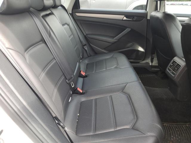 2014 VOLKSWAGEN PASSAT SE - 1VWBT7A33EC081113