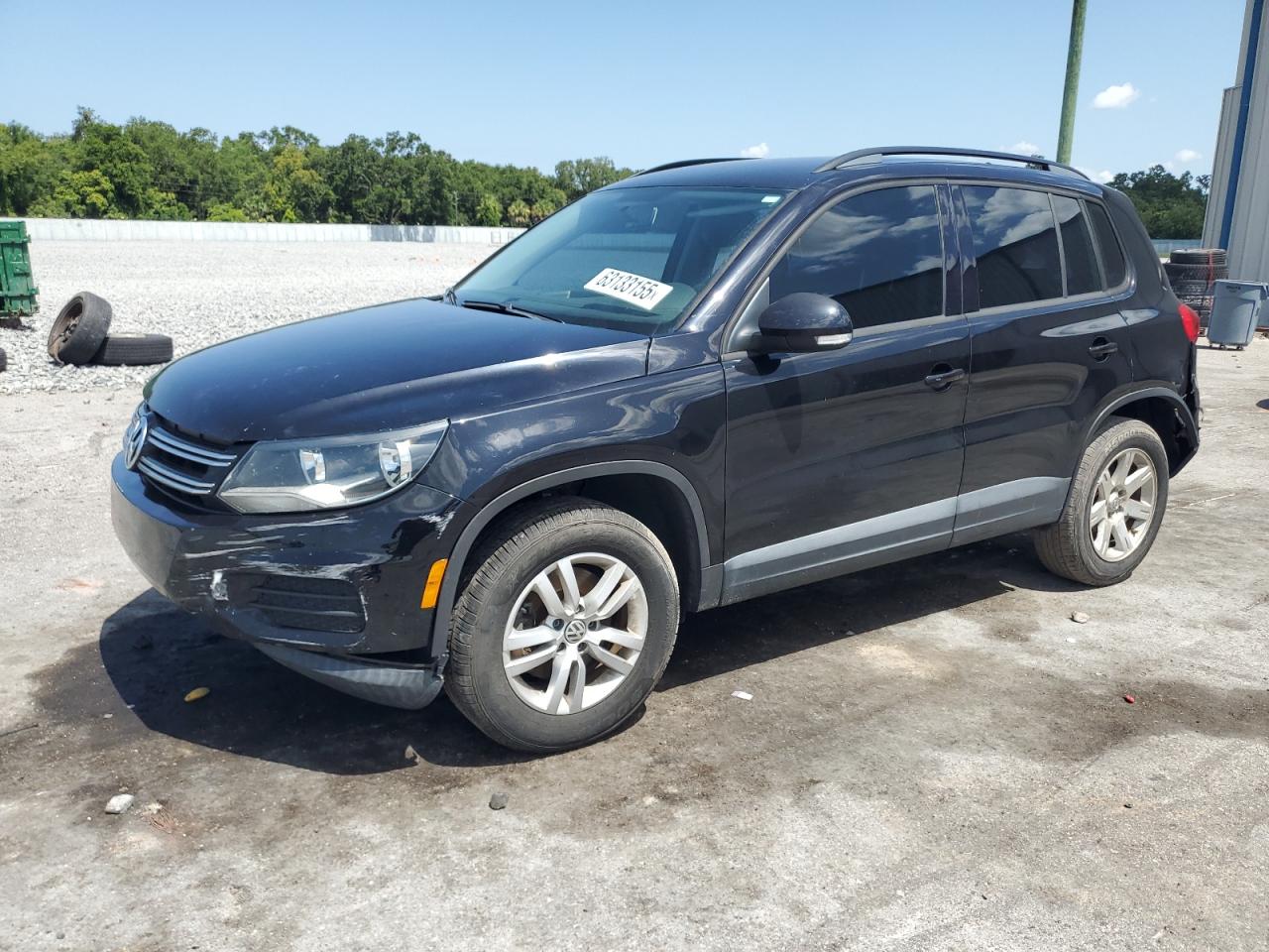 VOLKSWAGEN TIGUAN S