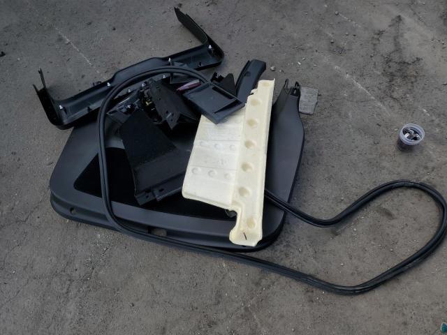2024 TESLA MODEL Y 7SAYGDEF0RF058808