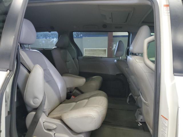 2015 TOYOTA SIENNA XLE 5TDDK3DC3FS125940
