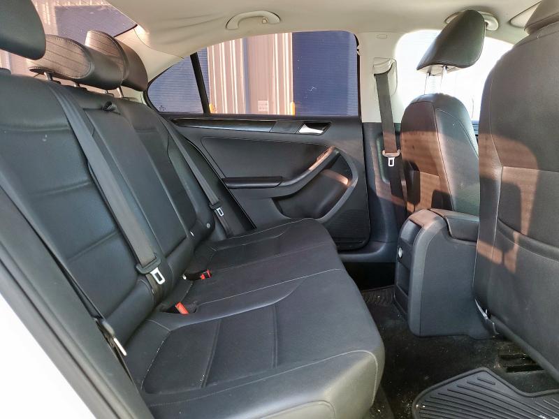 2015 VOLKSWAGEN JETTA TDI 3VWLA7AJ4FM332262