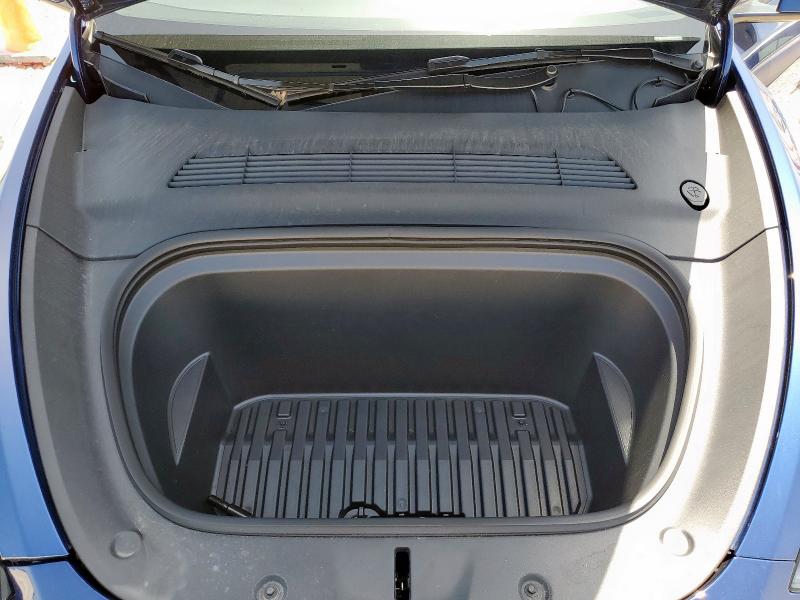 2024 TESLA MODEL Y 7SAYGDEEXRA279773