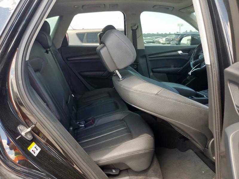 2019 AUDI Q5 PREMIUM WA1ANAFY5K2097366