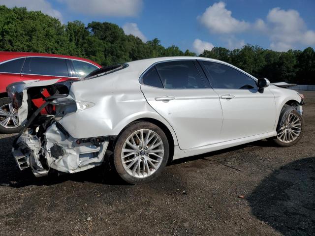 2018 TOYOTA CAMRY L 4T1B11HK8JU116067