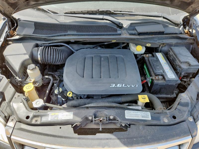 2014 CHRYSLER TOWN & COU #3284870016