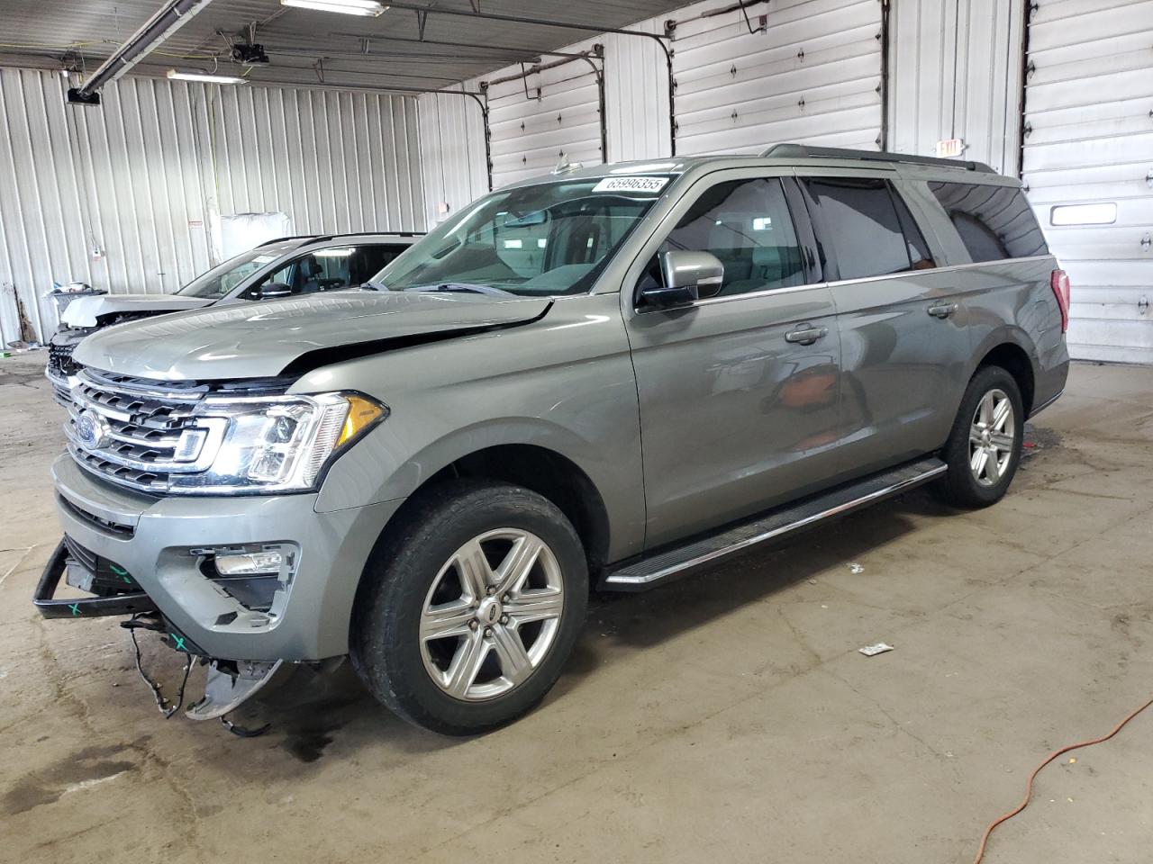 FORD EXPEDITION MAX XLT