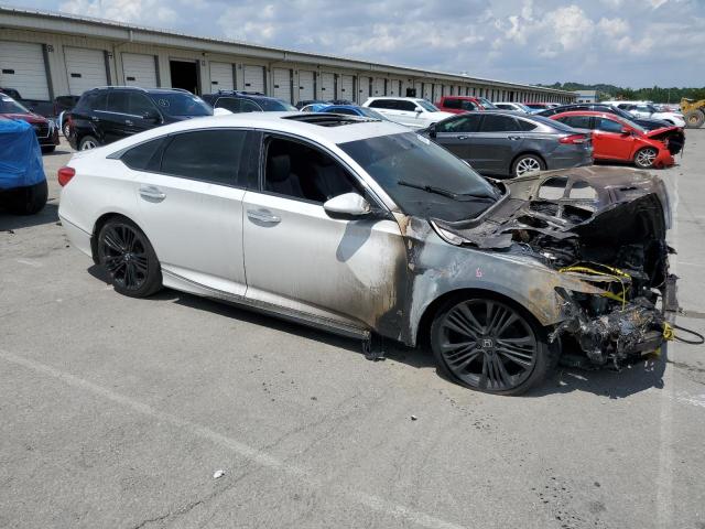 2018 HONDA ACCORD TOU 1HGCV2F96JA042668