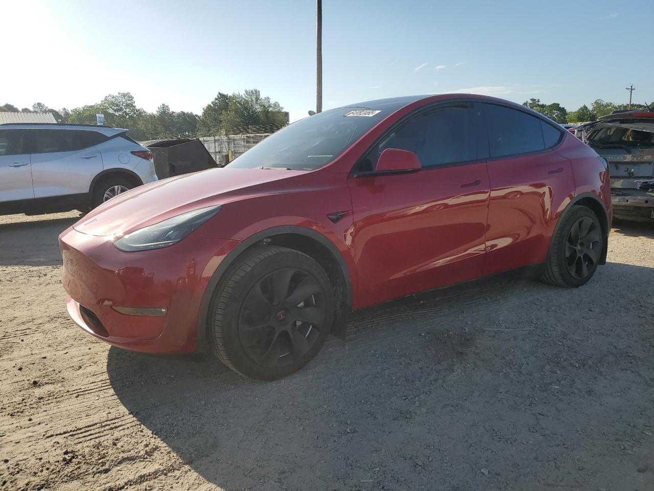 TESLA MODEL Y