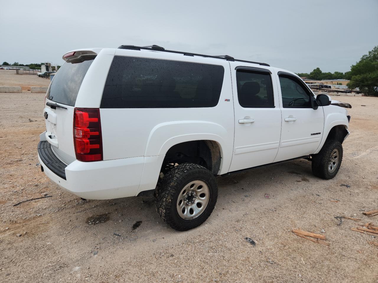 CHEVROLET SUBURBAN K1500 LT