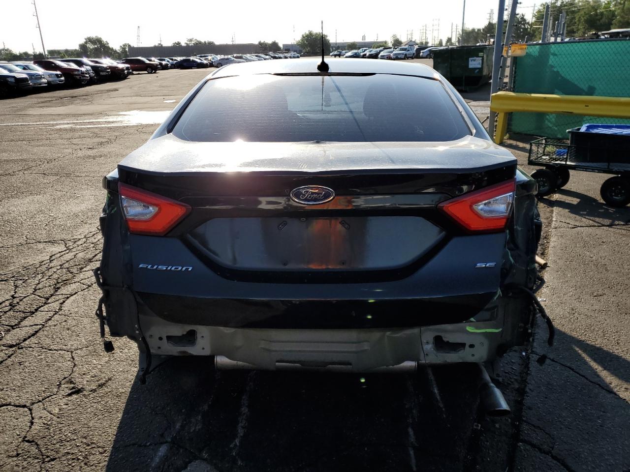 FORD FUSION SE