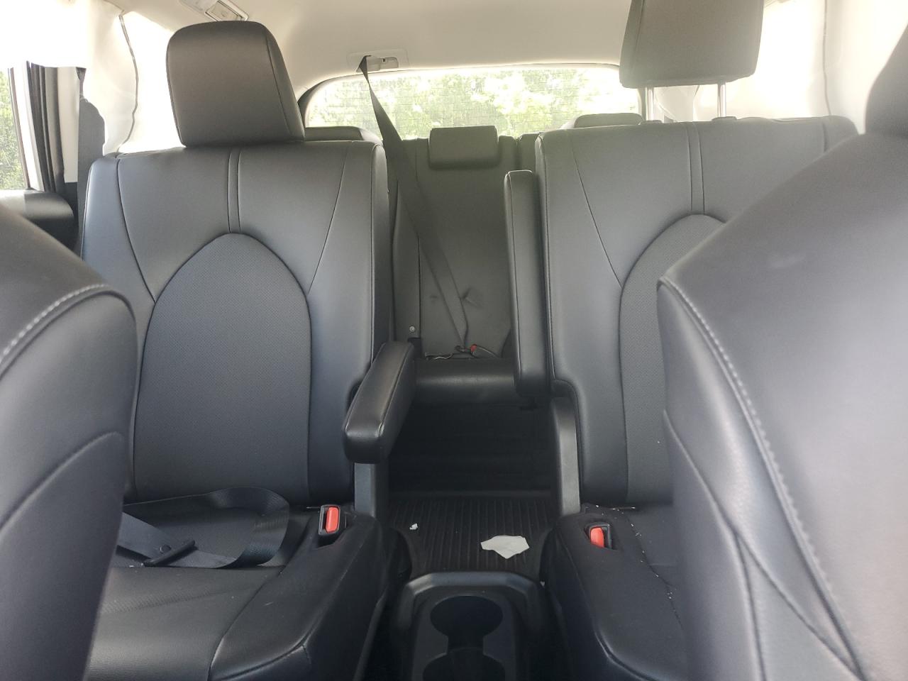 TOYOTA HIGHLANDER XLE