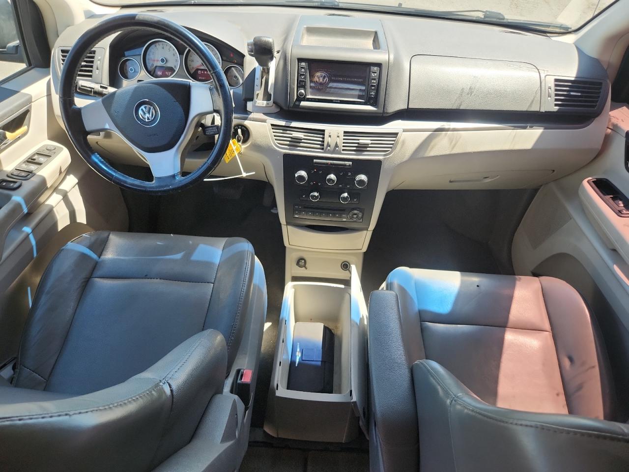 VOLKSWAGEN ROUTAN SE