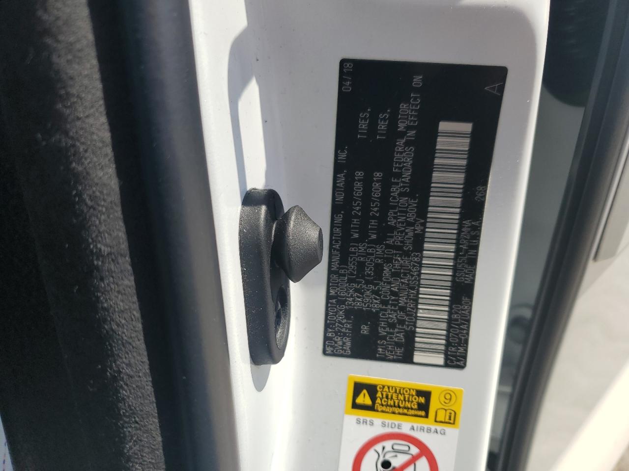 TOYOTA HIGHLANDER SE