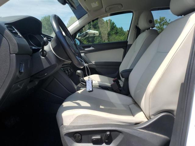 2018 VOLKSWAGEN TIGUAN SE 3VV3B7AX0JM079861
