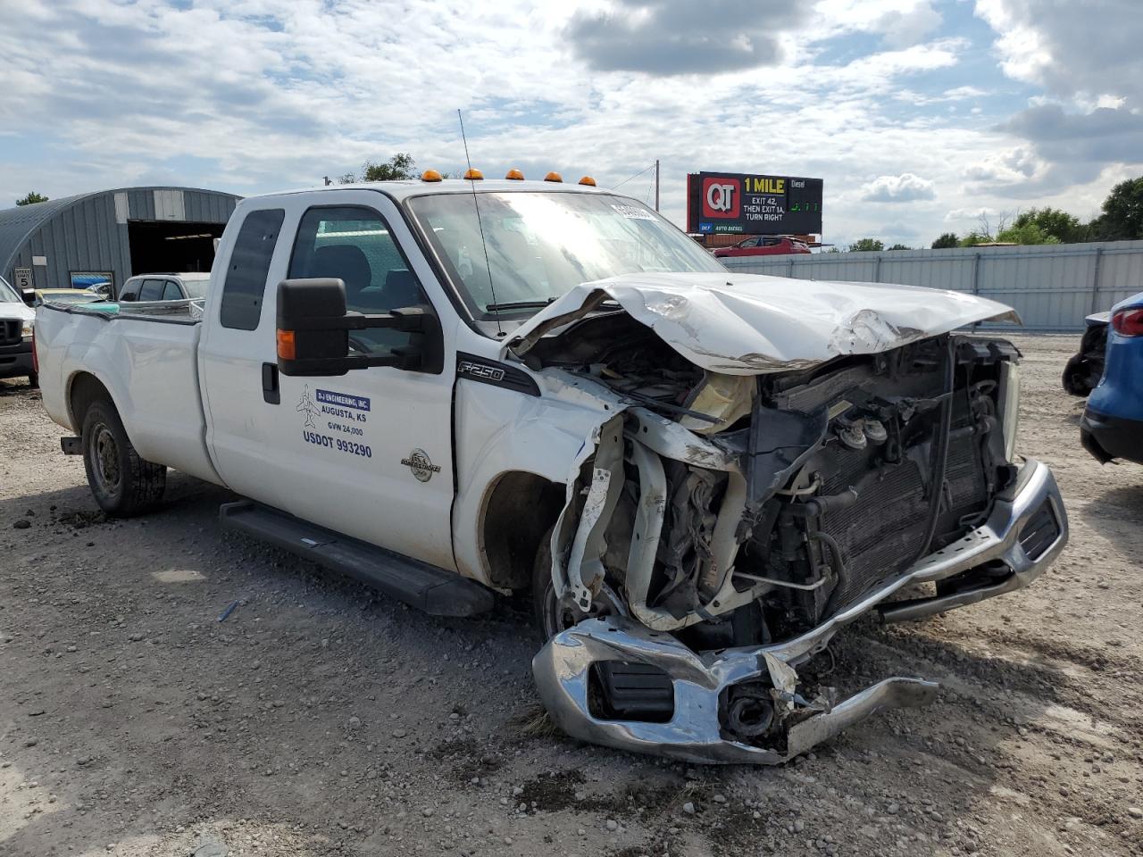 FORD F-250 SUPER DUTY