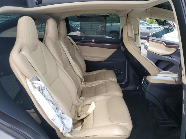 2017 TESLA MODEL X 5YJXCAE22HF029552
