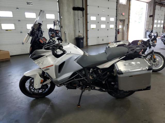 2015 KTM 1290 SUPER VBKV59406FM922794