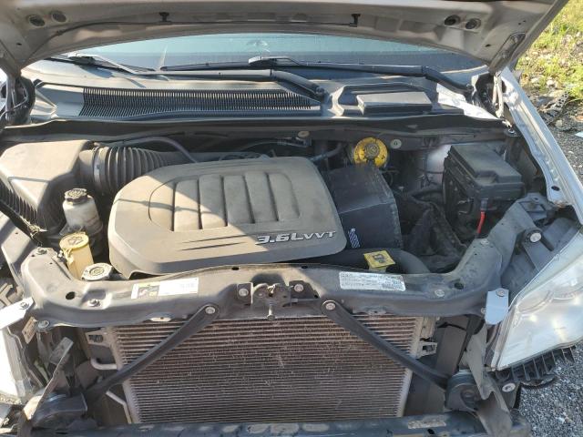 2016 CHRYSLER TOWN & COU - 2C4RC1BG7GR246851