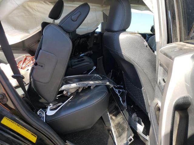 2019 TOYOTA 4RUNNER SR JTEBU5JR8K5696132