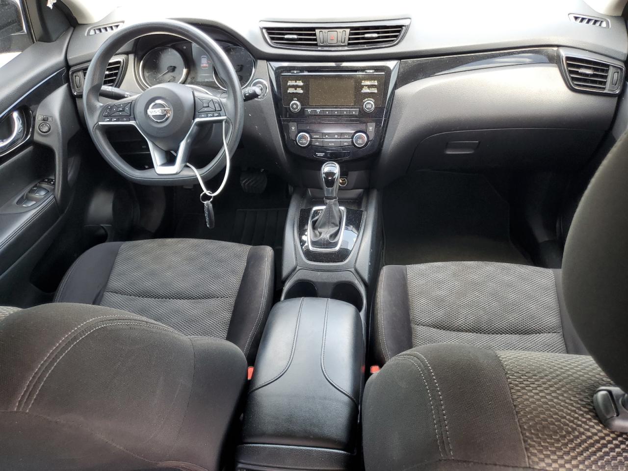 NISSAN ROGUE SPORT S