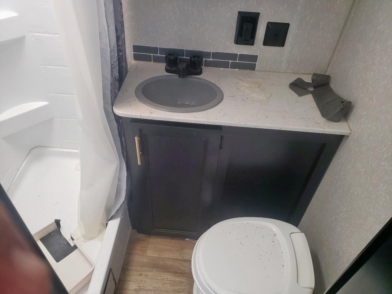 Lot #3269975995 2022 WILDWOOD GREY WOLF