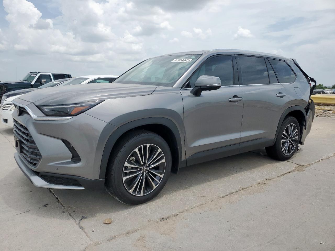 TOYOTA HIGHLANDER LIMITED