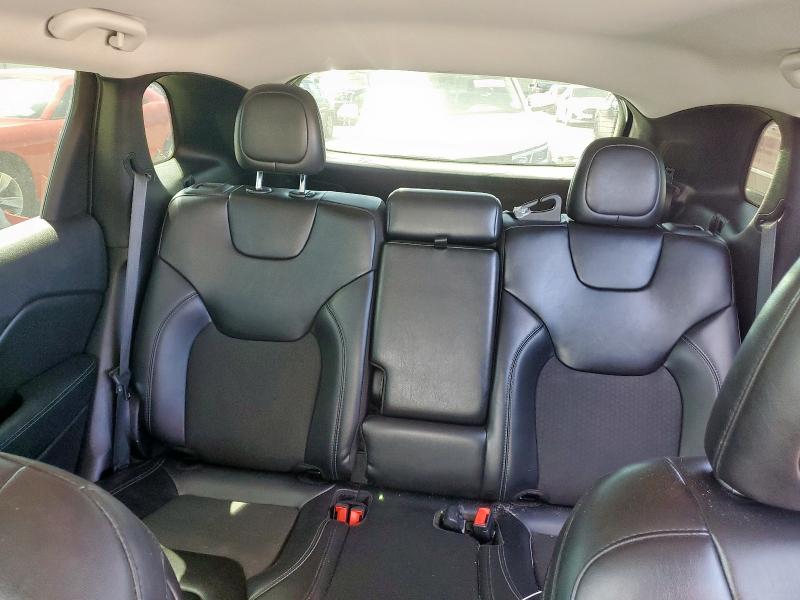 2019 JEEP CHEROKEE L 1C4PJLLB4KD486379