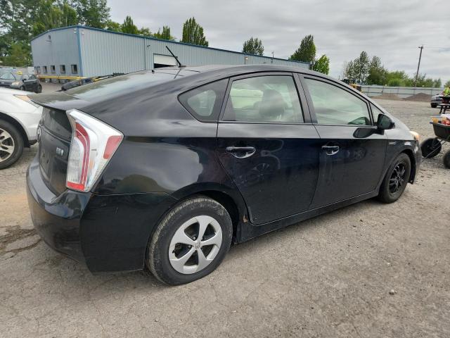 Vin: jtdkn3du3d5564520, lot: 64492595, toyota prius 20133