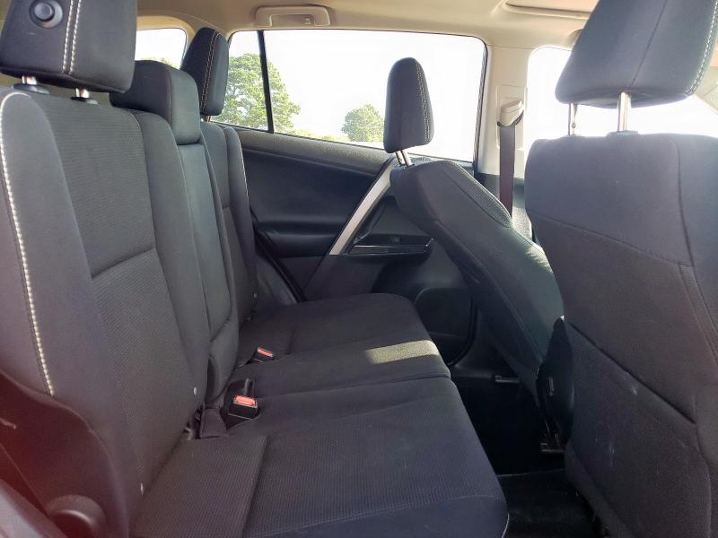 2018 TOYOTA RAV4 ADVEN 2T3RFREV7JW818661
