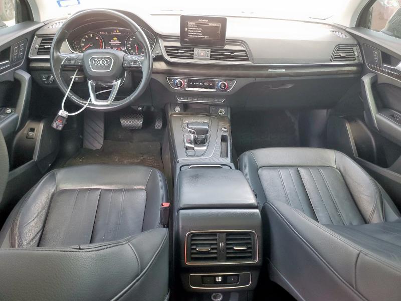2019 AUDI Q5 PREMIUM WA1ANAFY5K2097366