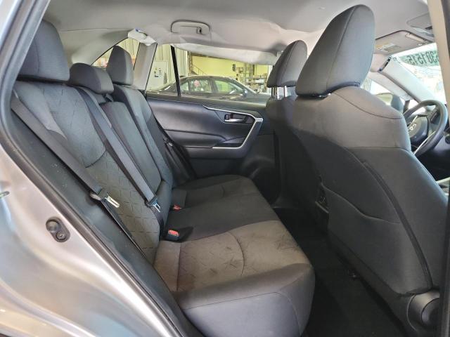 2020 TOYOTA RAV4 XLE 2T3P1RFV3LC076316