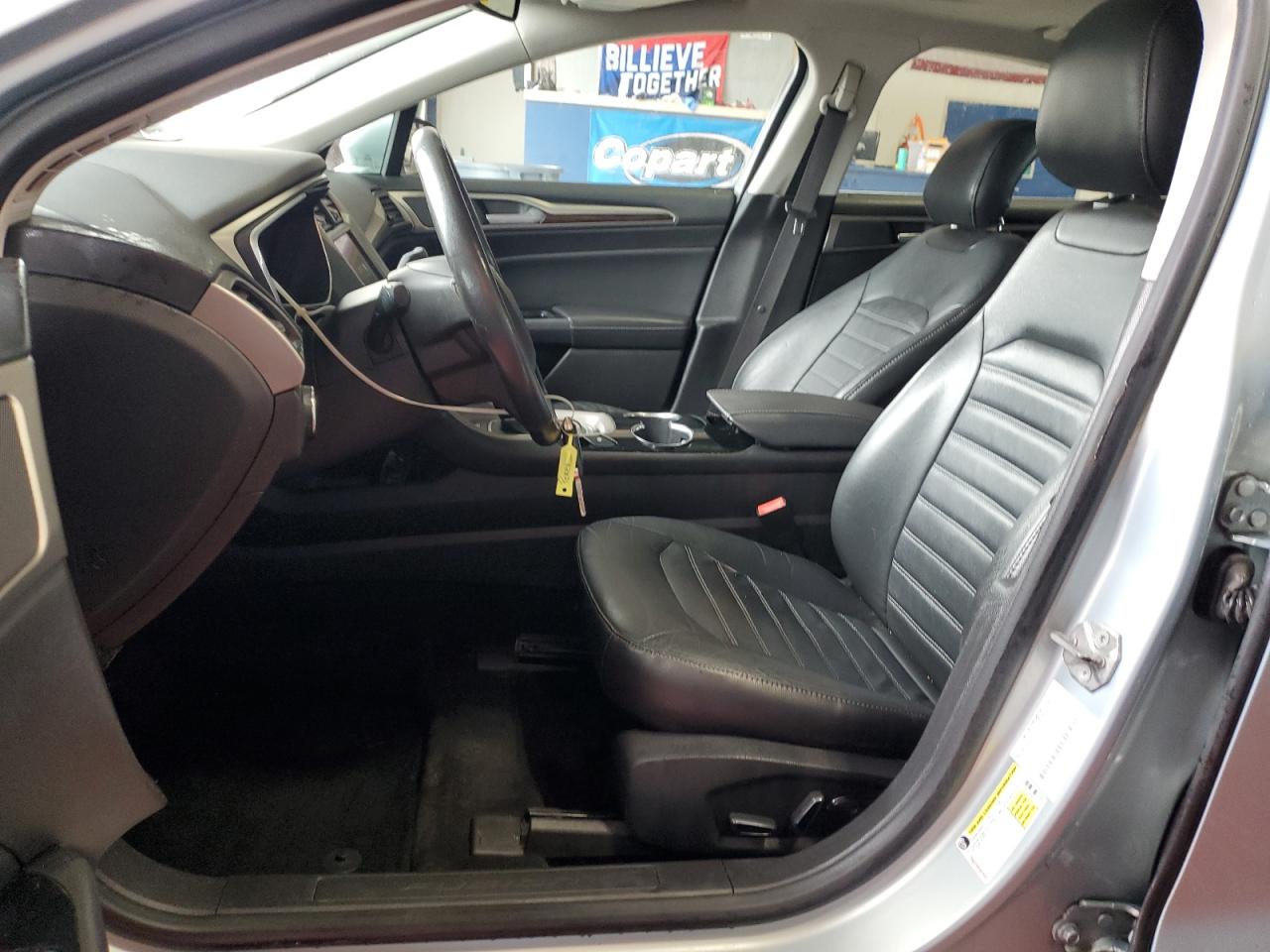 FORD FUSION SE HYBRID