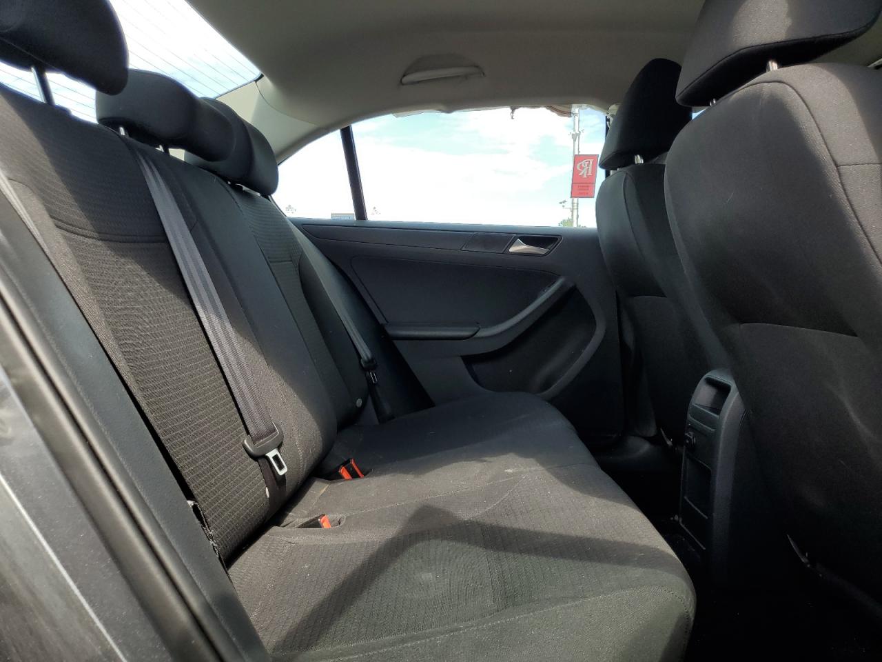Volkswagen Jetta base 2015