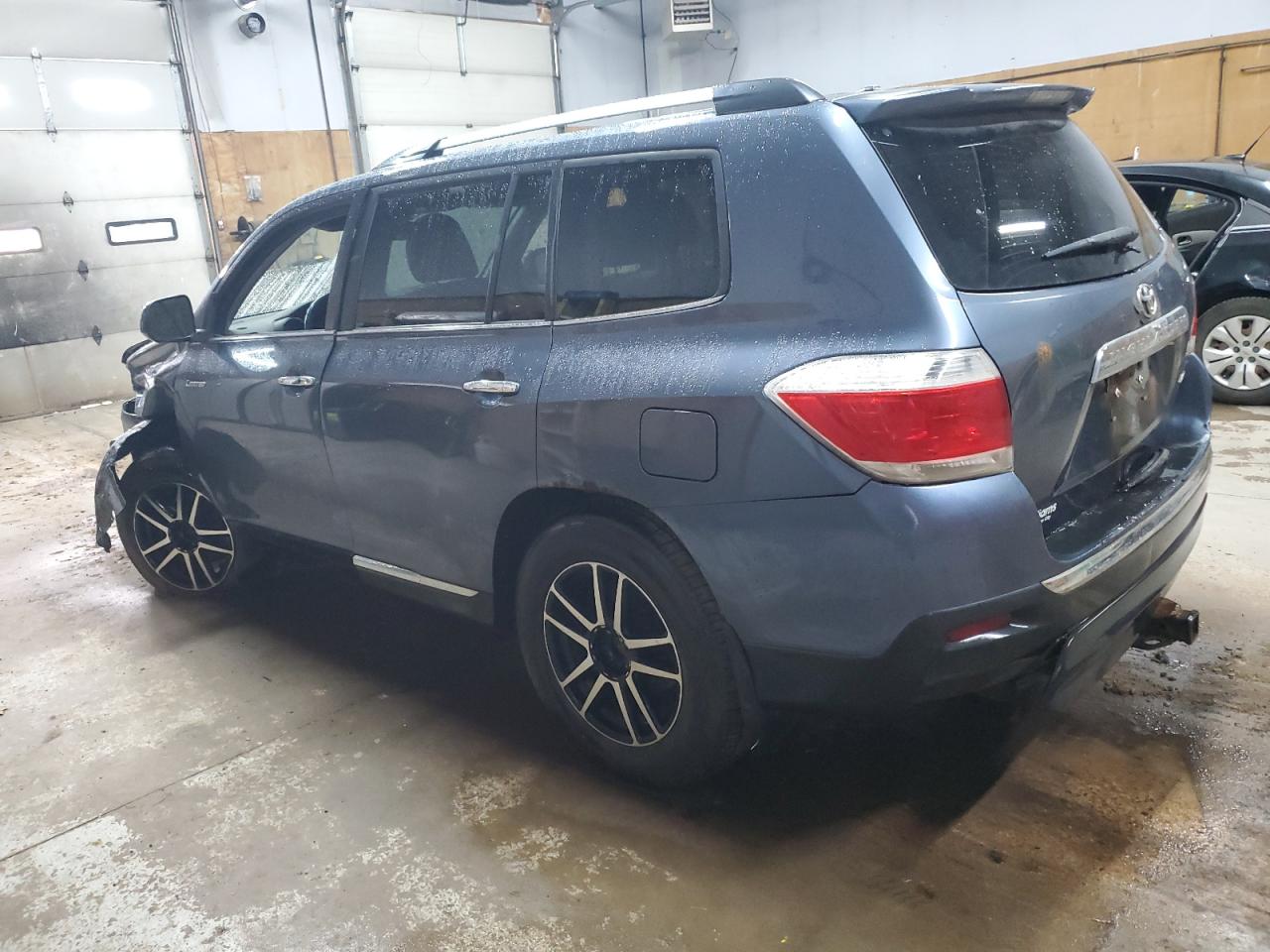 TOYOTA HIGHLANDER LIMITED