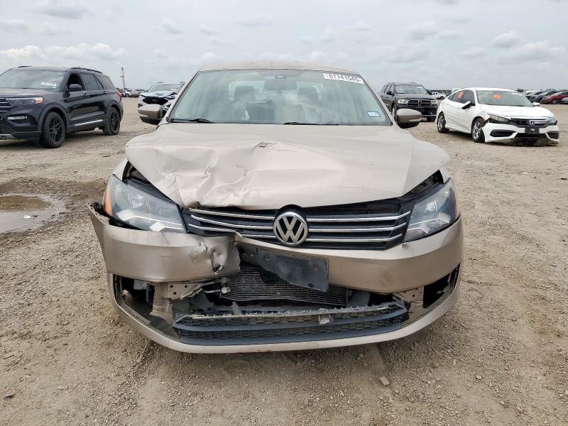 2015 VOLKSWAGEN PASSAT S 1VWAT7A35FC057232