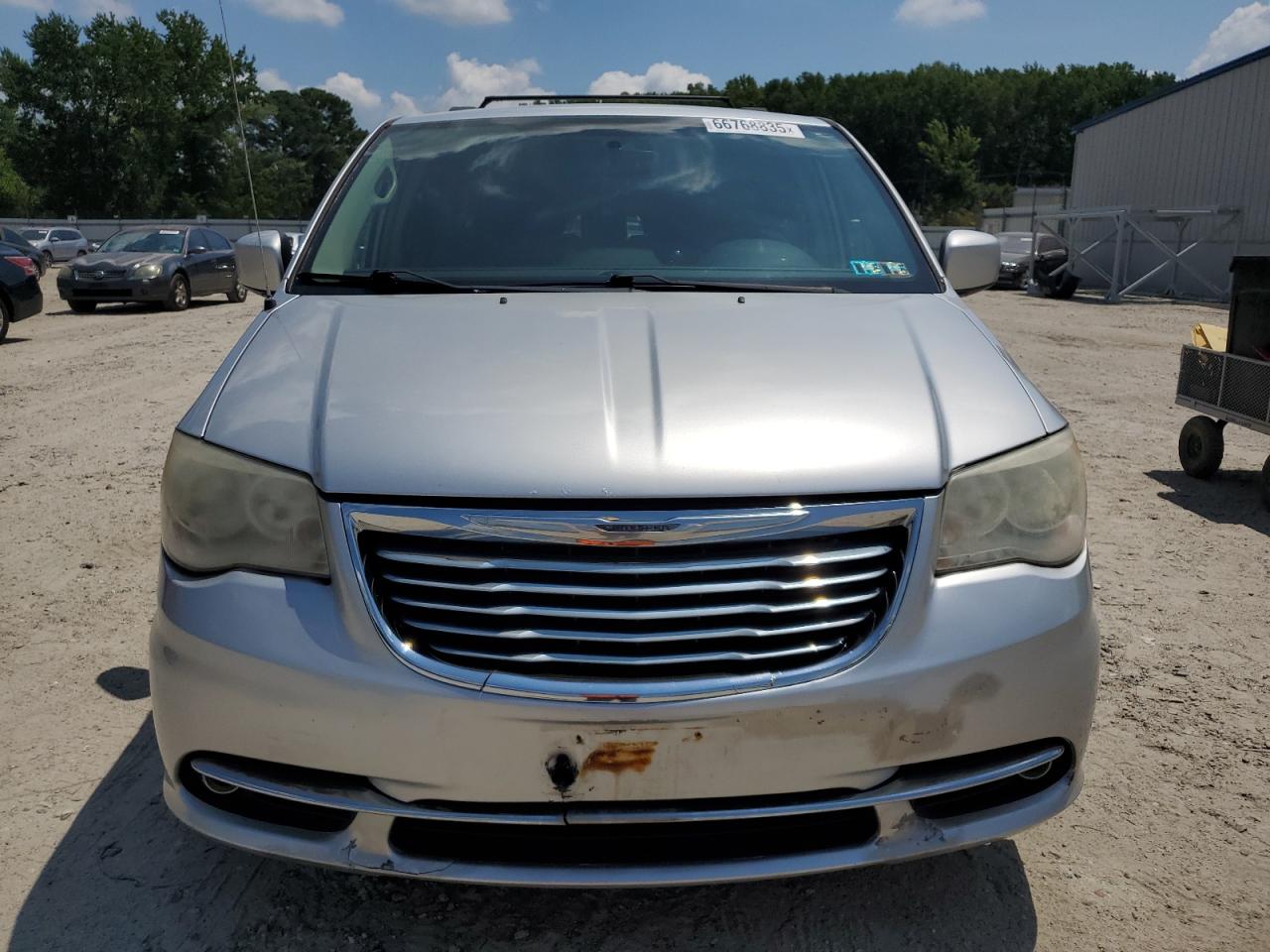 CHRYSLER TOWN & COUNTRY TOURING