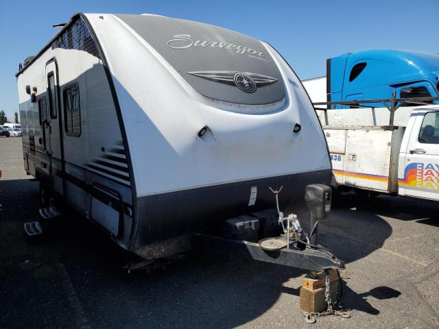 WILDWOOD SURVEYOR 2018 white   4X4TSVX23J2476609 photo #1