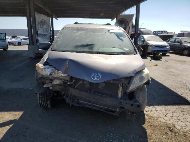 2016 TOYOTA SIENNA XLE - 5TDYK3DC3GS720712