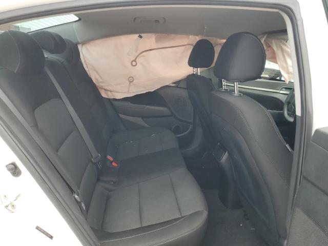 2018 HYUNDAI ELANTRA SEL #3297181890