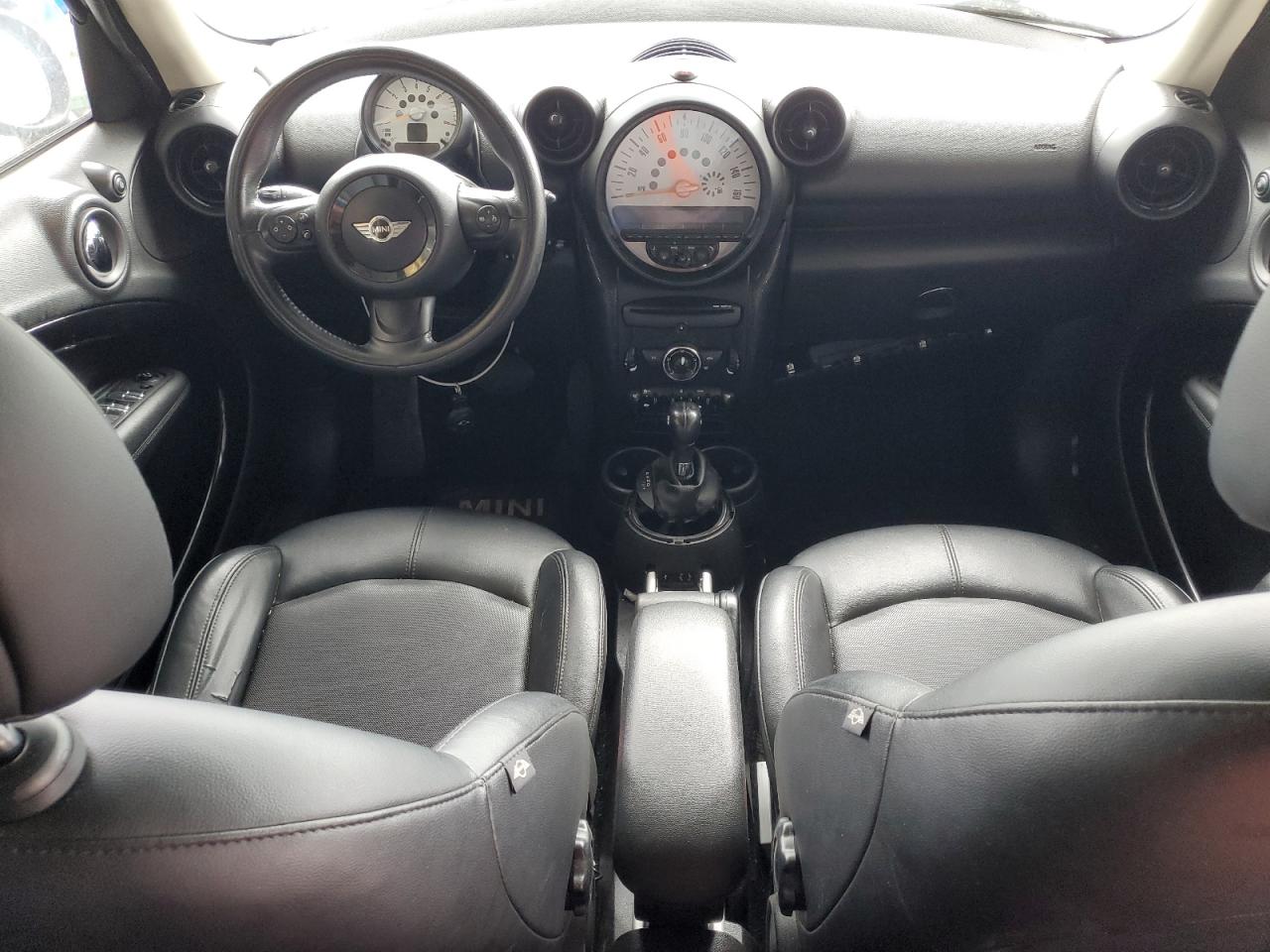 MINI COOPER COUNTRYMAN