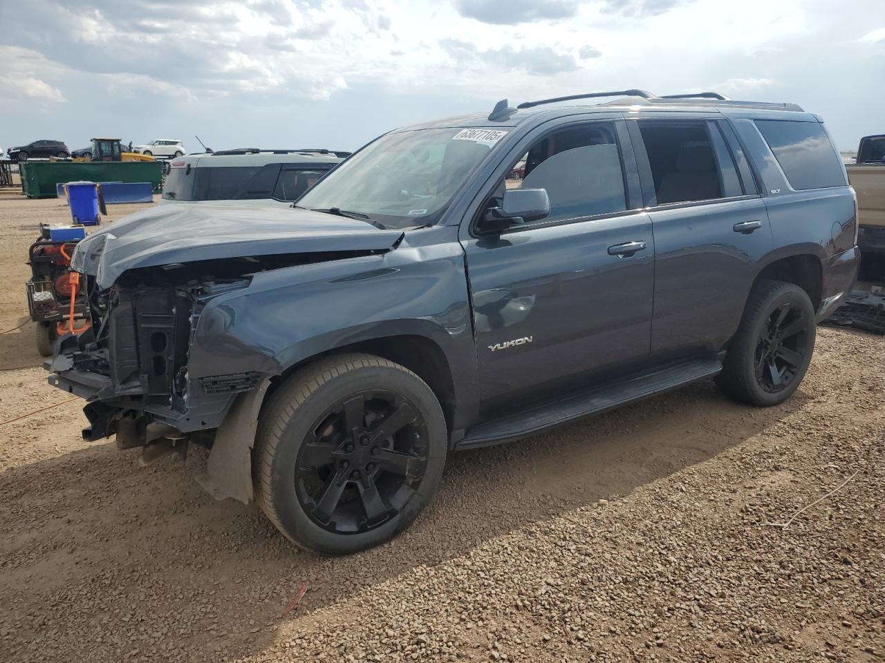 GMC YUKON SLT