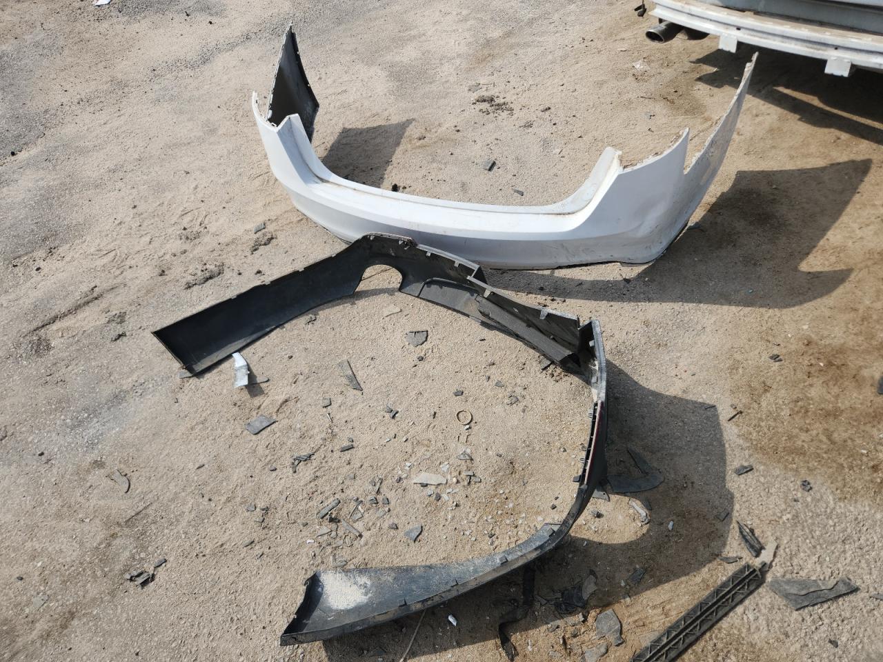 Lot #3285567346 2015 FORD TAURUS SE