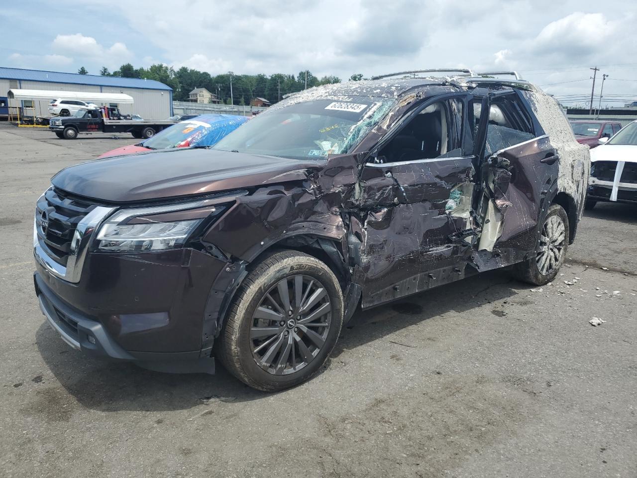 NISSAN PATHFINDER SL
