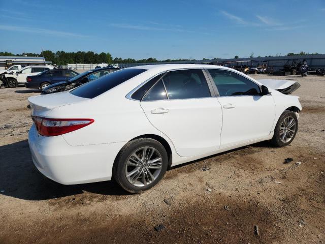 Vin: 4t1bf1fk0hu422887, lot: 63390045, toyota camry le 20173