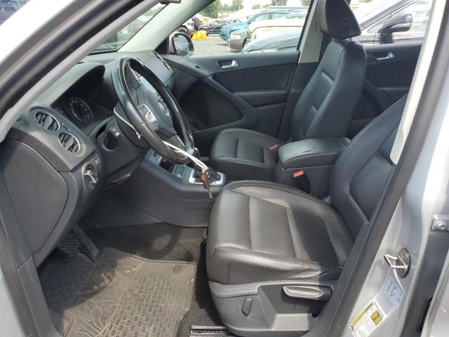 2017 VOLKSWAGEN TIGUAN S WVGAV7AX4HK022153