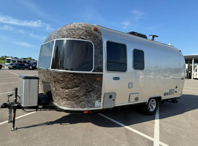 AIRSTREAM BAMBI 22FB 2022 silver   1STVMAF11NJ562377 photo #3